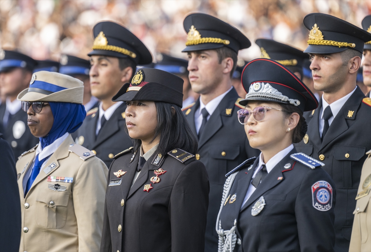 Polis Meslek Yüksekokulları Mezuniyet Töreni'nden kareler
