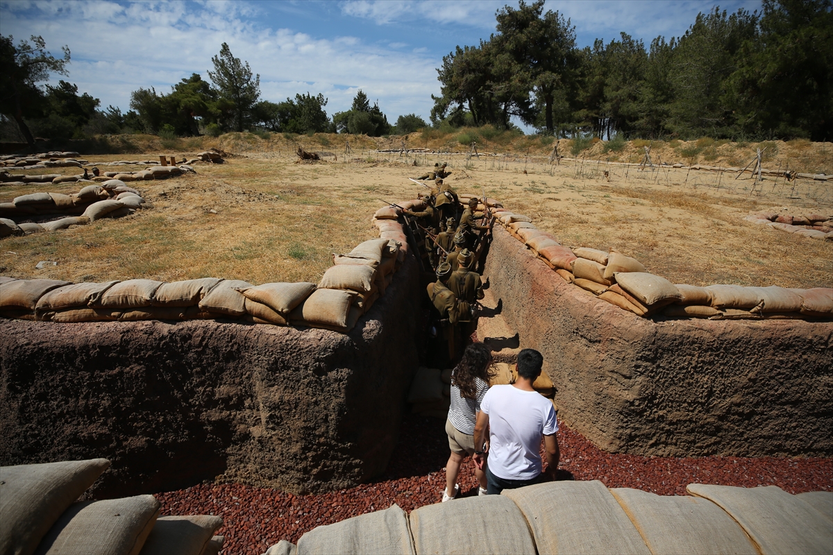 Çanakkale Savaşları'nda siperlerde yaşanan bir gün canlandırılıyor