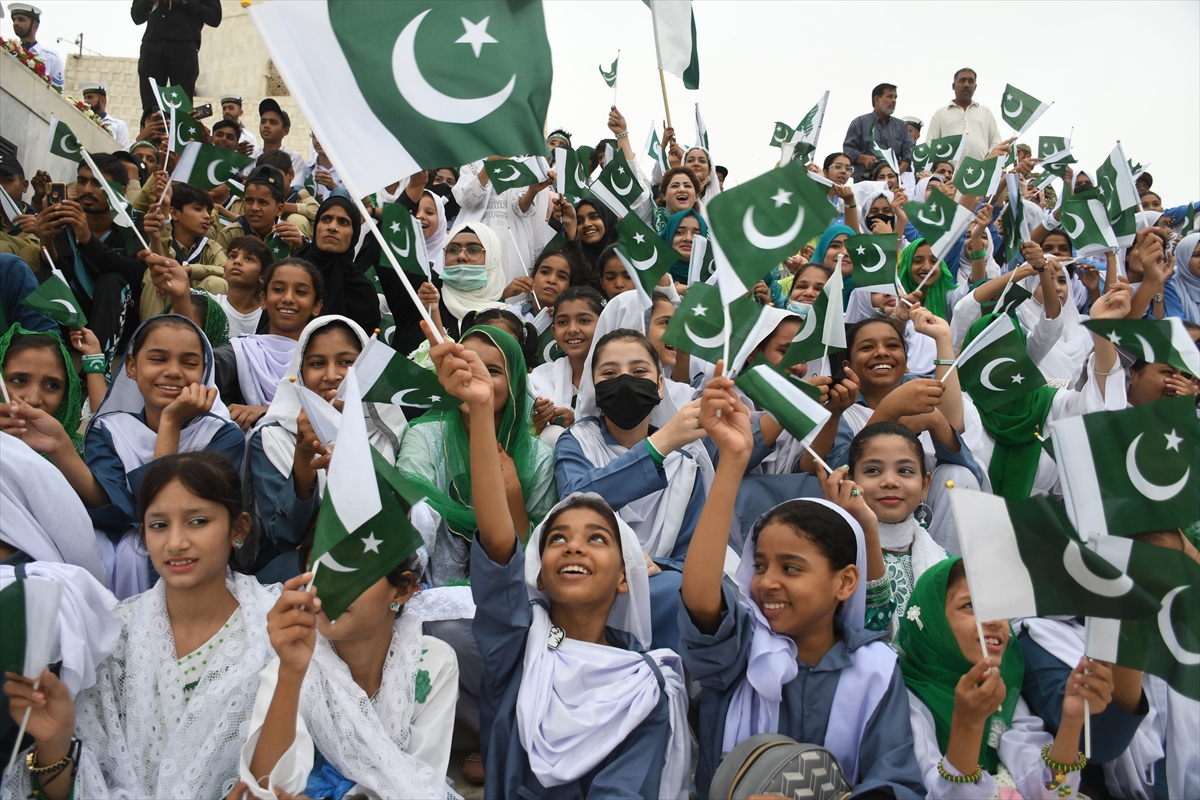 Pakistan'da bağımsızlığın 76. yılı kutlanıyor