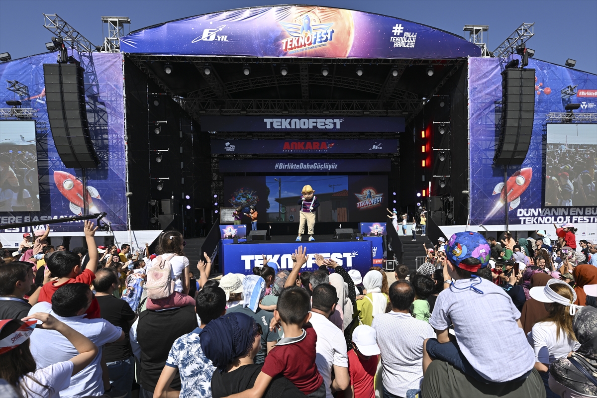 TEKNOFEST coşkusu Ankara'da başladı