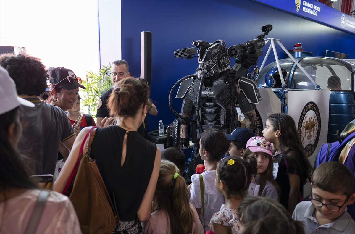 İzmir'de yılın son TEKNOFEST'i başladı