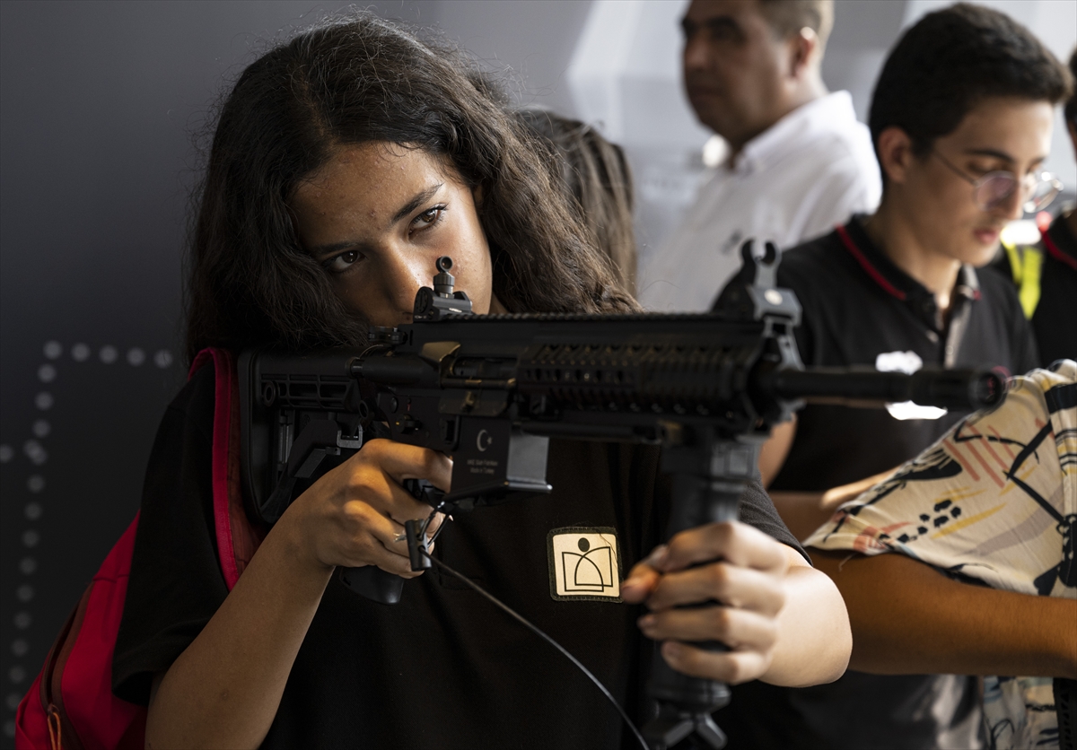 İzmir'de yılın son TEKNOFEST'i başladı