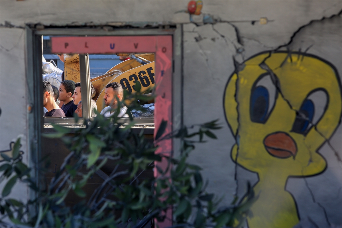 Bombardıman altındaki Gazze'de 10. gün