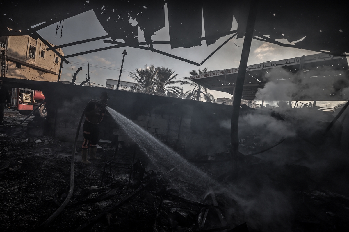 Bombardıman altındaki Gazze'de 10. gün