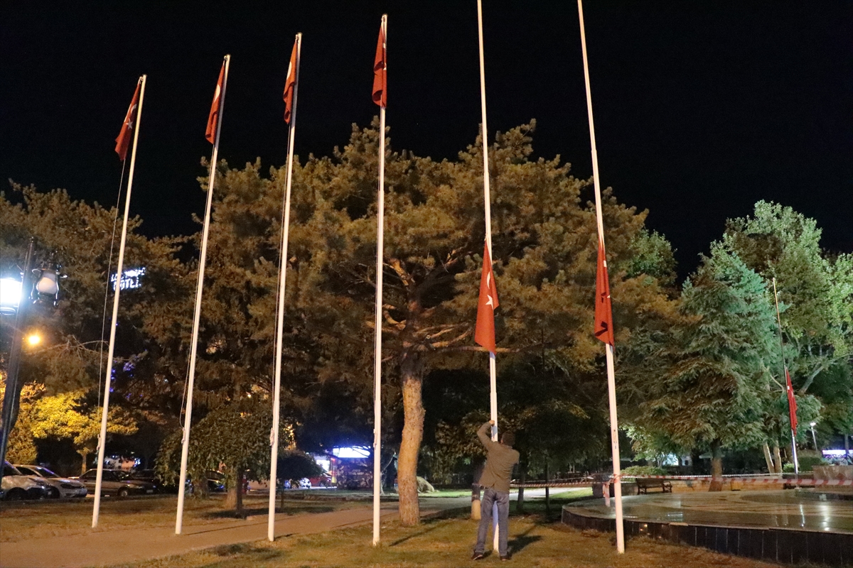 İsrail'in Filistin'e saldırılarının ardından Türkiye'de milli yas ilan edildi