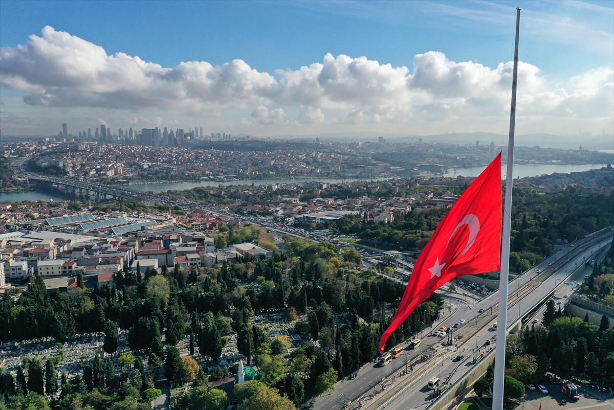İsrail'in Filistin'e saldırılarının ardından Türkiye'de milli yas ilan edildi