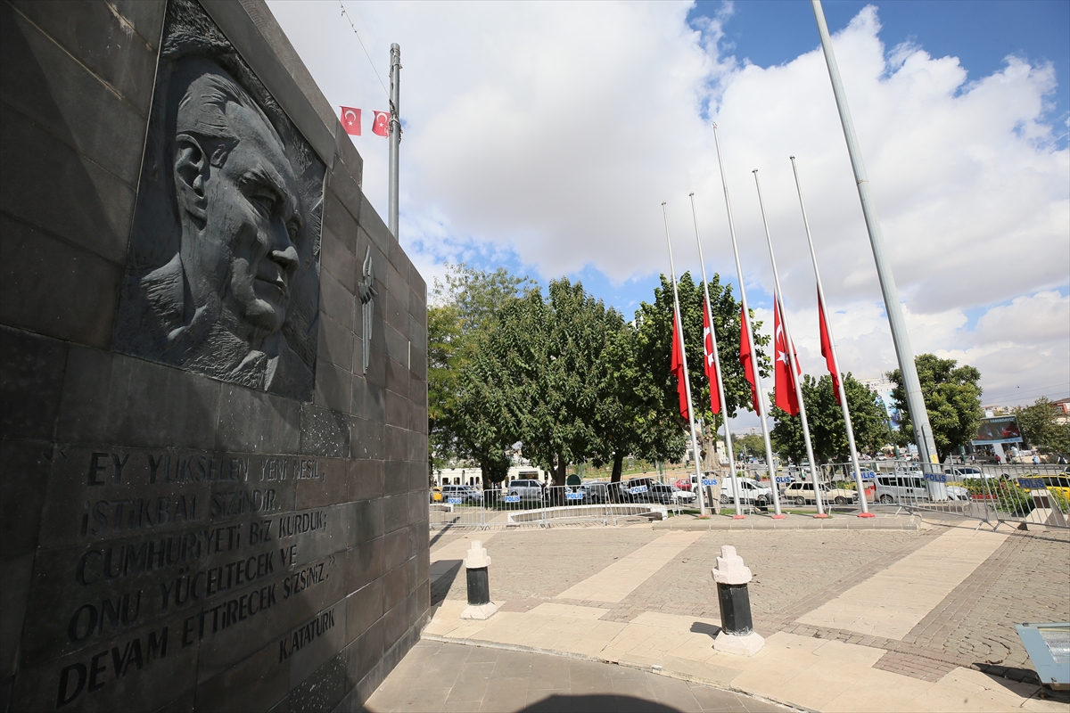 İsrail'in Filistin'e saldırılarının ardından Türkiye'de milli yas ilan edildi