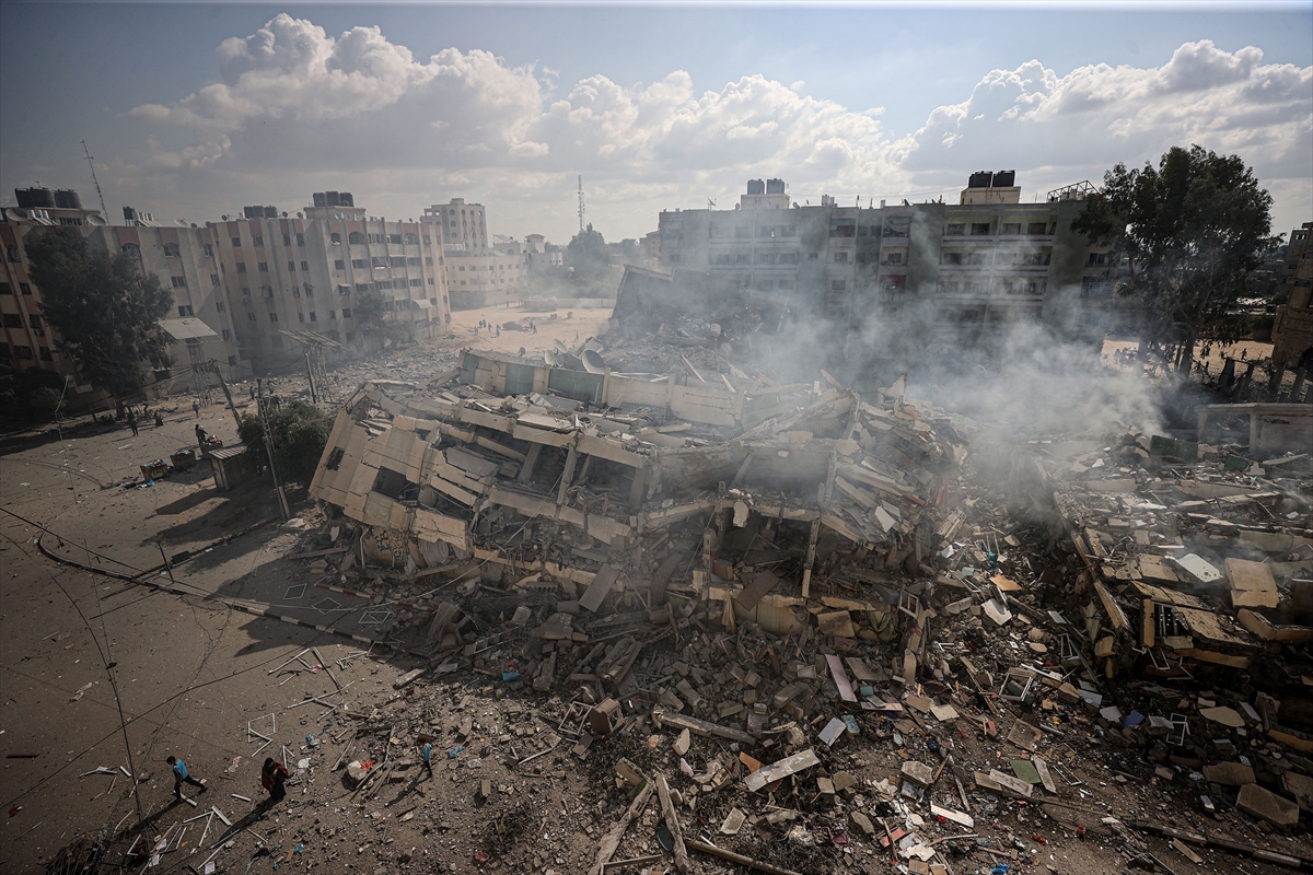 Gazze'de yıkımın kareleri: Binaların yüzde 30'u yıkıldı