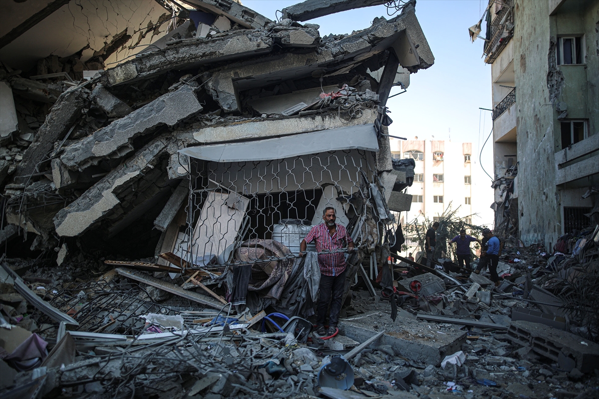 Gazze'de yıkımın kareleri: Binaların yüzde 30'u yıkıldı