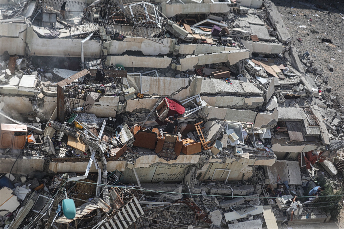 Gazze'de yıkımın kareleri: Binaların yüzde 30'u yıkıldı