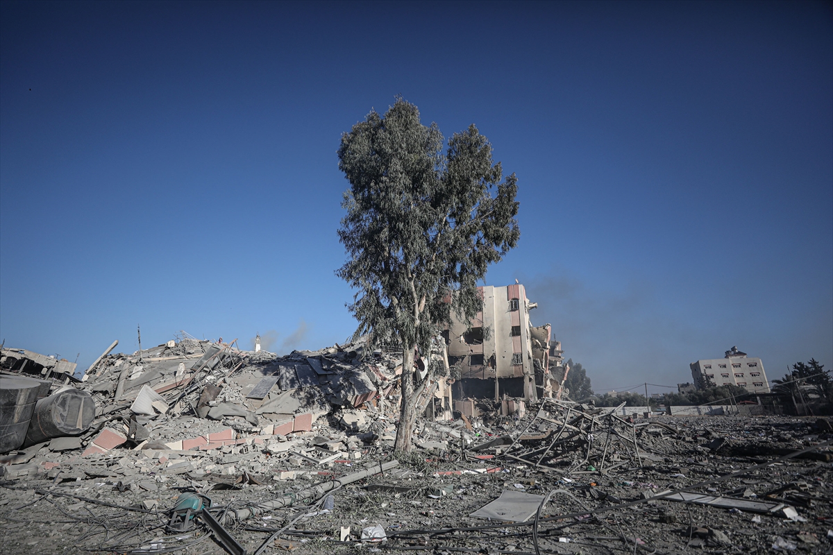 Gazze'de yıkımın kareleri: Binaların yüzde 30'u yıkıldı