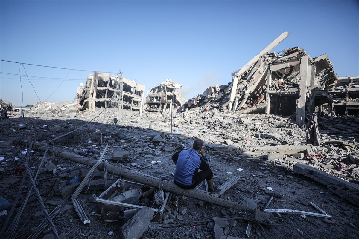 Gazze'de yıkımın kareleri: Binaların yüzde 30'u yıkıldı