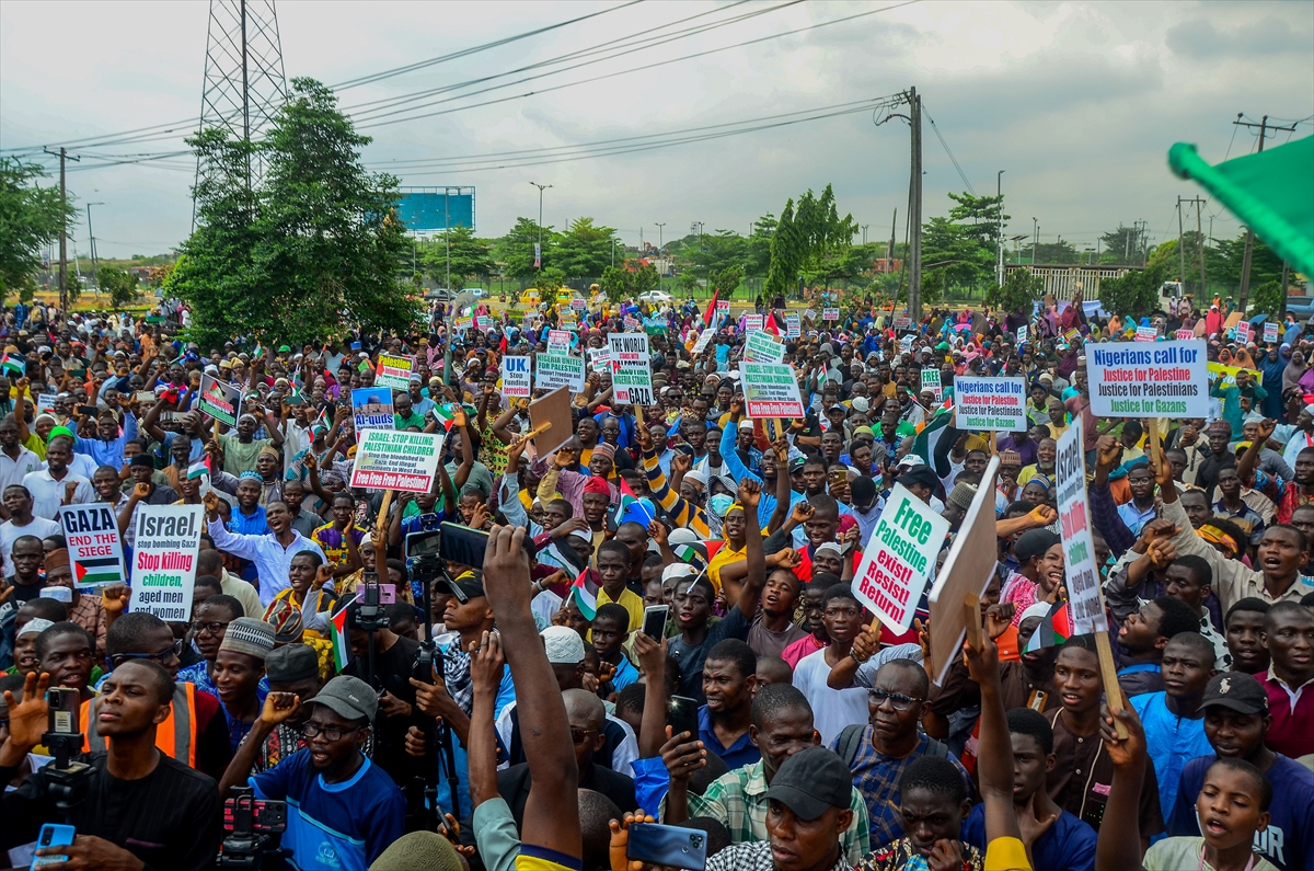 Dünyanın dört bir yanından Filistin'e destek gösterisi