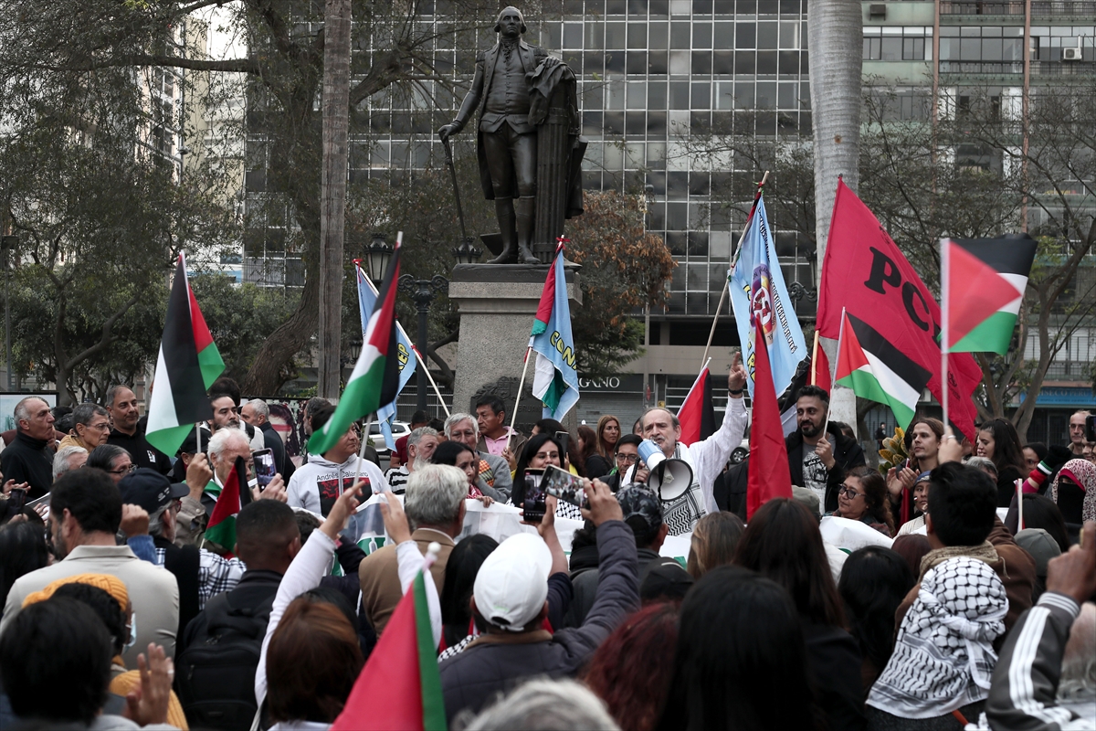 Dünyanın dört bir yanından Filistin'e destek gösterisi