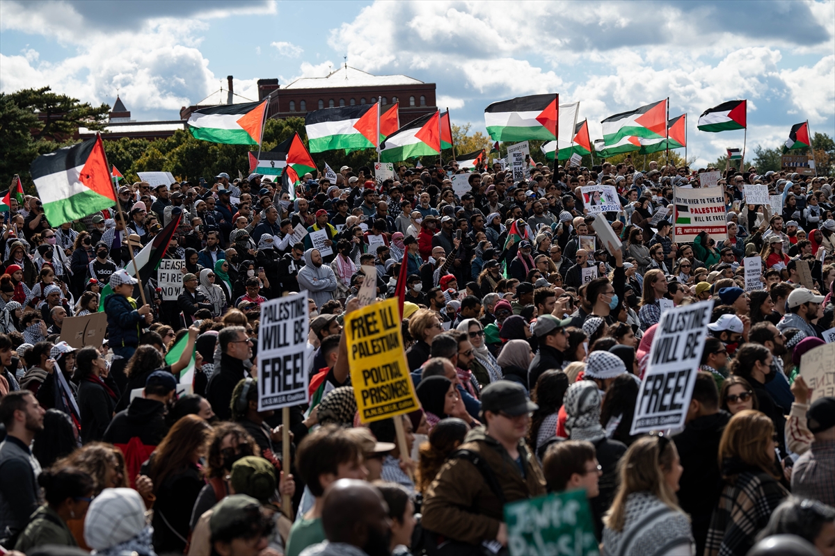 Dünyanın dört bir yanından Filistin'e destek gösterisi