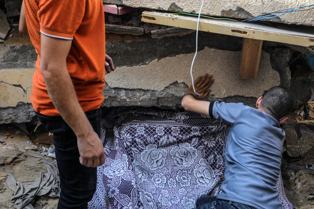 19'uncu günden savaşın gölgesinde Gazze...