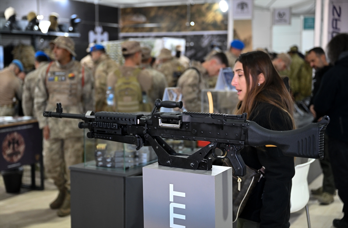 İzmir'de jandarma keskin nişancıları yarıştı