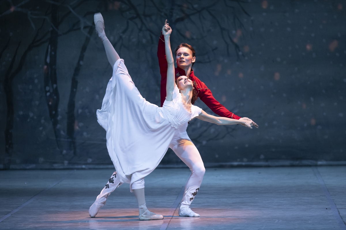 Ankara Devlet Opera ve Balesi'nden ilgi çeken prova: "Fındıkkıran"