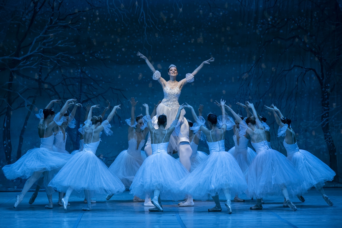 Ankara Devlet Opera ve Balesi'nden ilgi çeken prova: "Fındıkkıran"