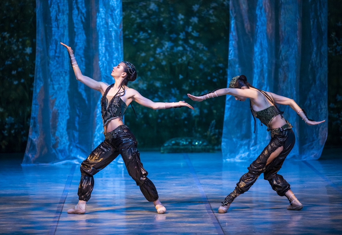 Ankara Devlet Opera ve Balesi'nden ilgi çeken prova: "Fındıkkıran"