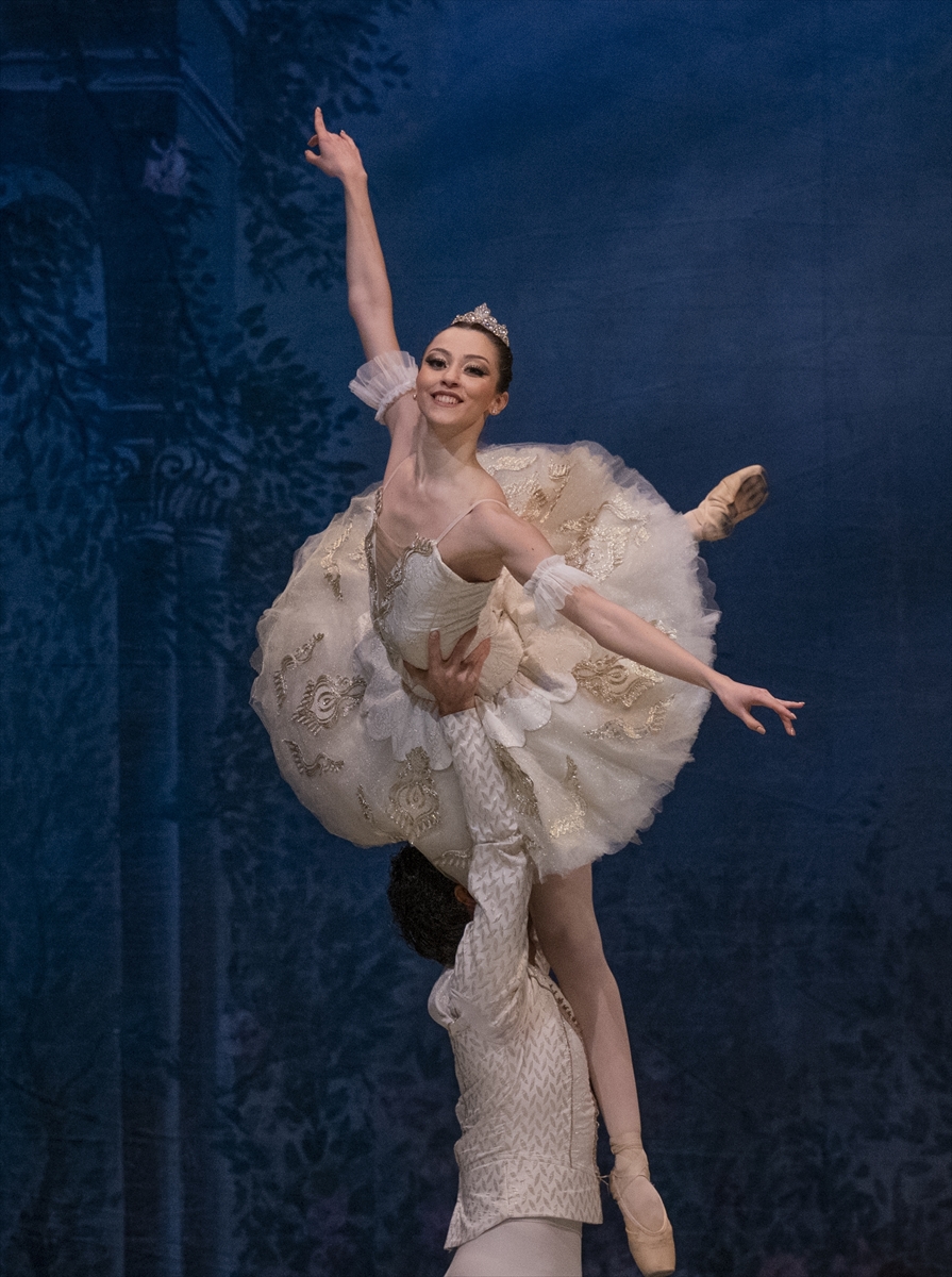 Ankara Devlet Opera ve Balesi'nden ilgi çeken prova: "Fındıkkıran"