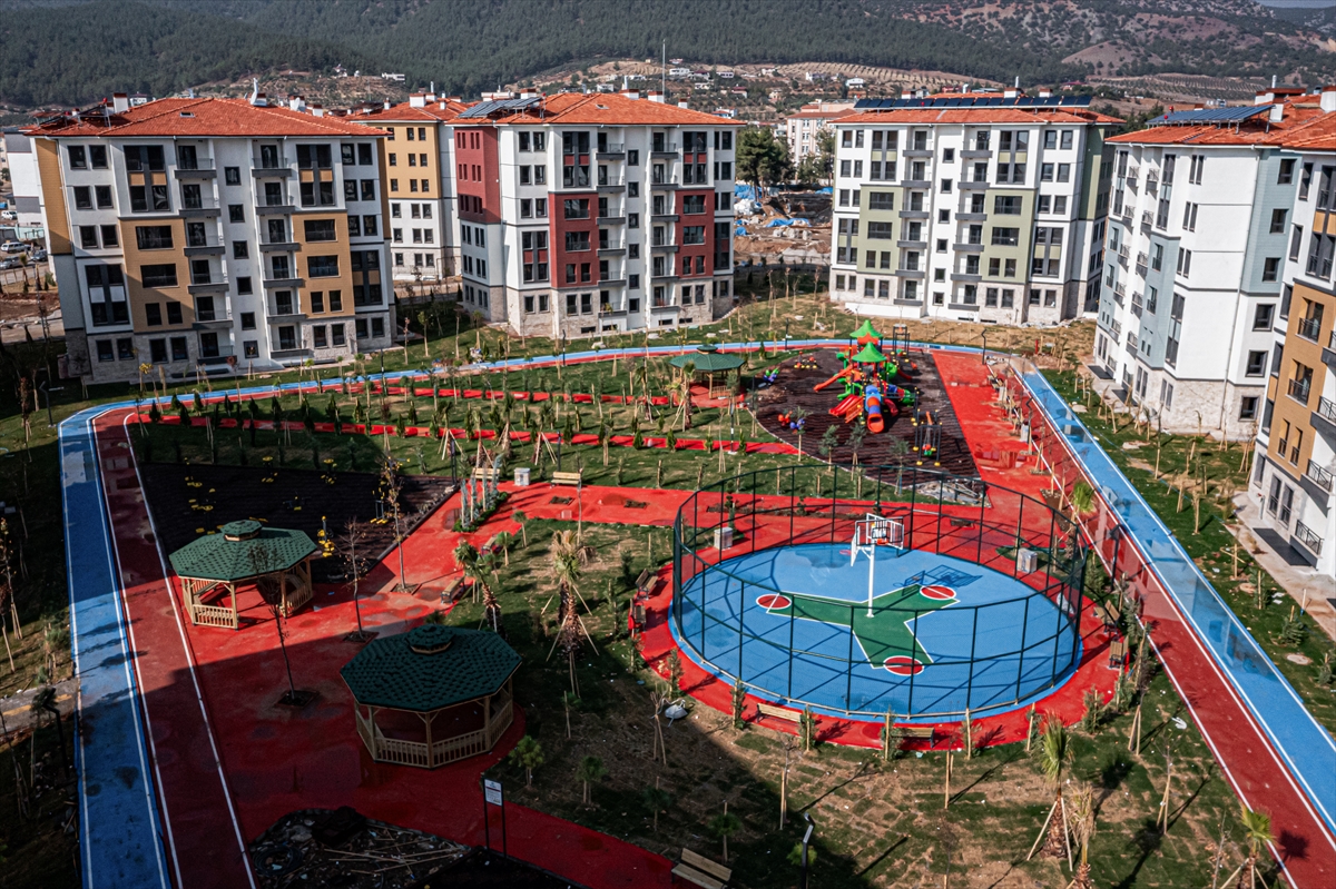 İslahiye'de enkazdan eser kalmadı: Depreme dayanıklı, dört dörtlük konutlar hazır!
