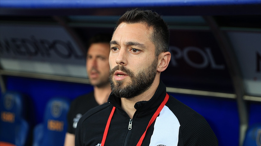 Süper Lig 2023-2024 sezonunda görevi bırakan teknik direktörler