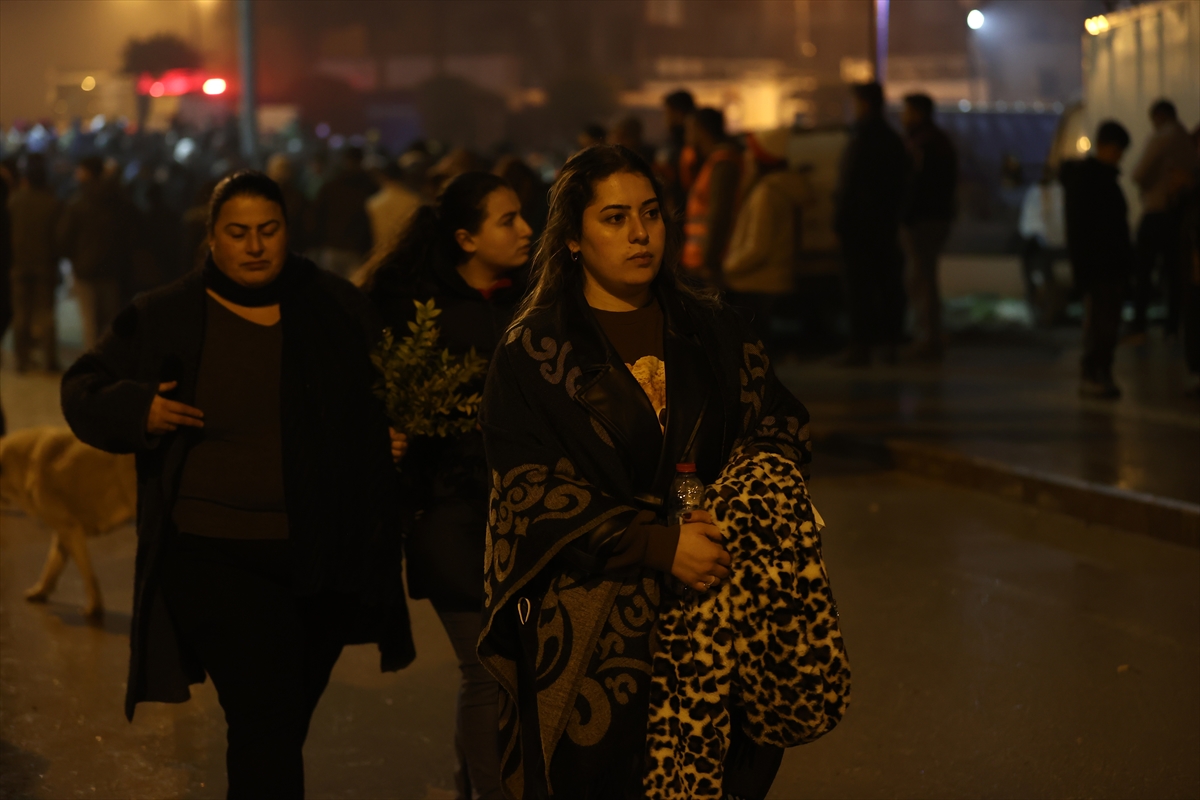 Depremzedeler, 6 Şubat'ın yıl dönümünde sokaklarda