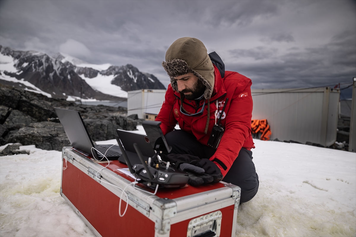 Türk bilim insanlarının yeni raporu: Antarktika'da Türkiye büyüklüğünde buz eridi