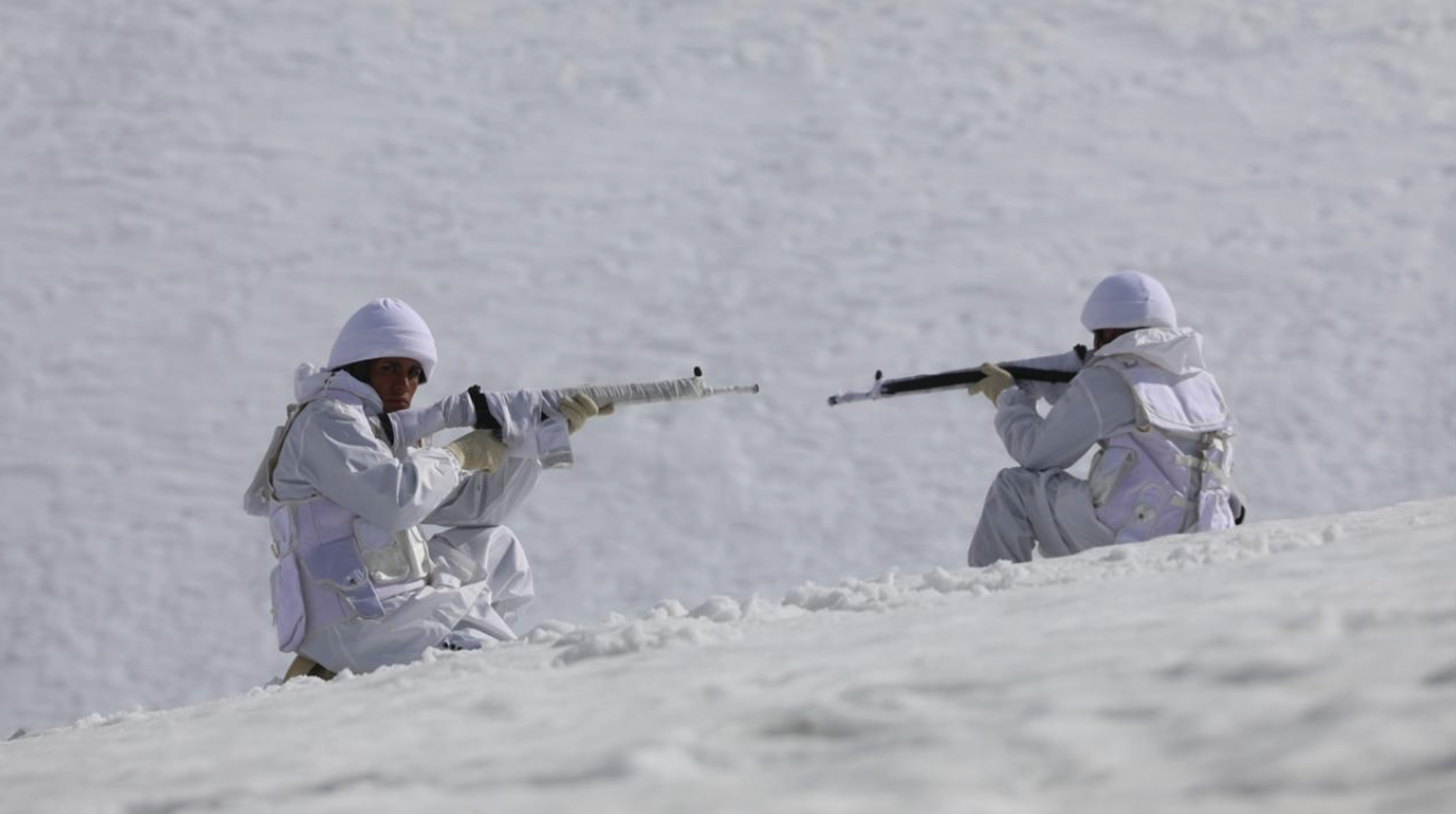 Mehmetçik, bayramı görev başında karşıladı