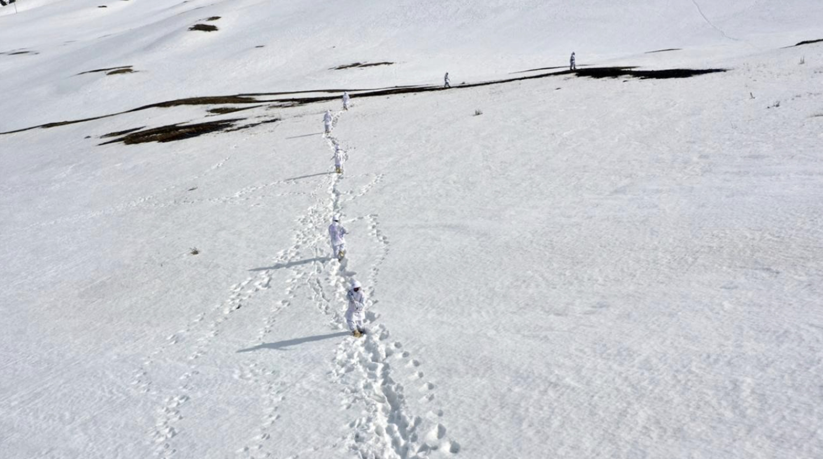 Mehmetçik, bayramı görev başında karşıladı