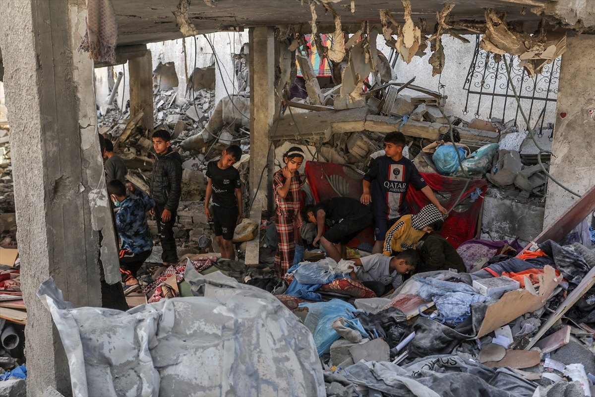 194 gündür saldırıların sürdüğü Gazze...