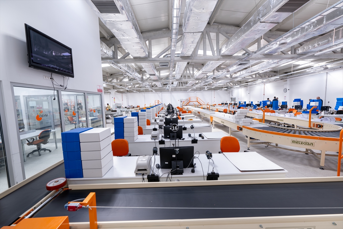 Kare kare ÖSYM'nin dünyadan izole sınav merkezi