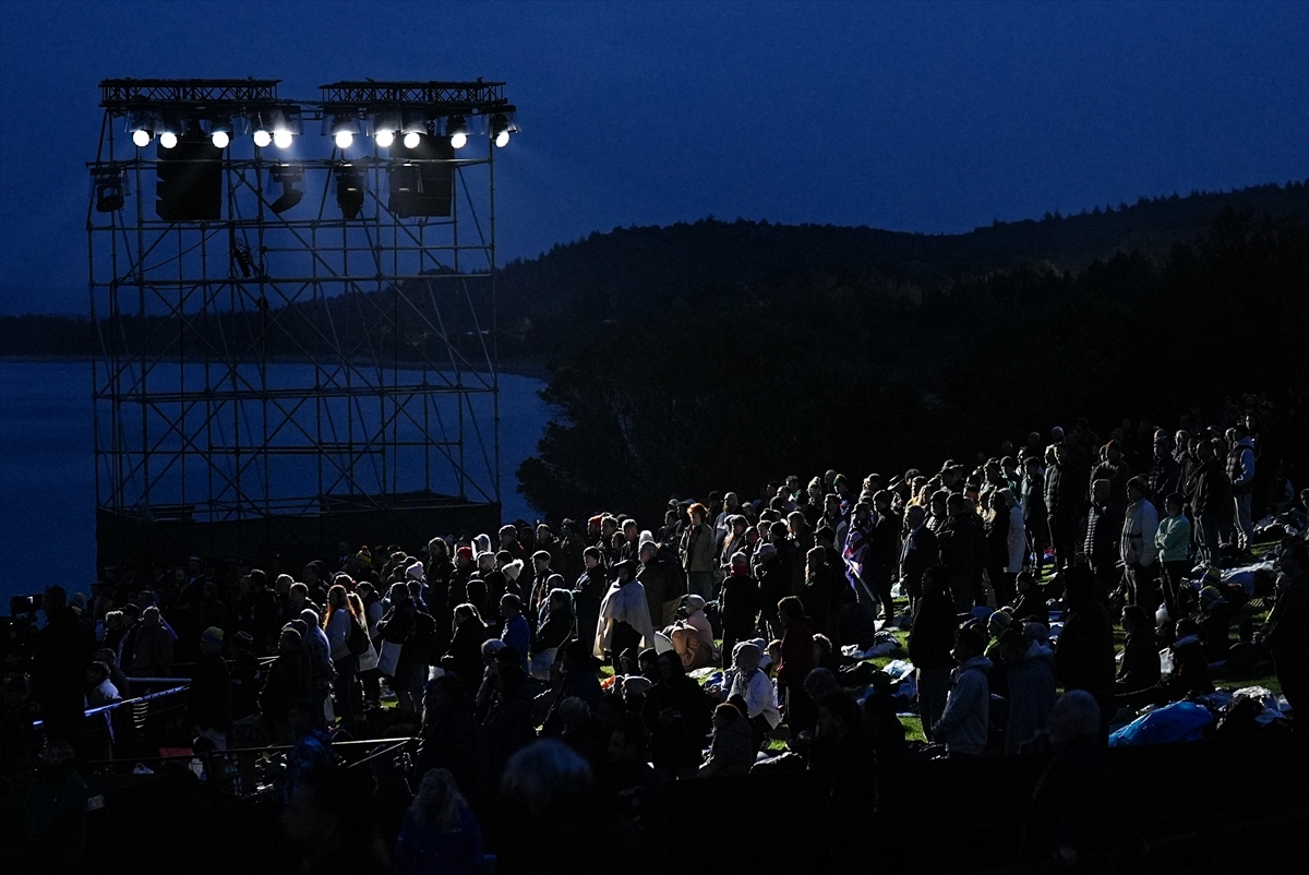 Çanakkale'de, Anzak Koyu'nda 'Şafak Ayini' yapıldı