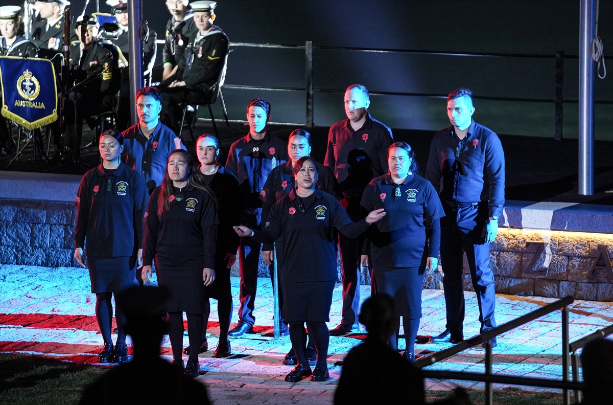 Çanakkale'de, Anzak Koyu'nda 'Şafak Ayini' yapıldı