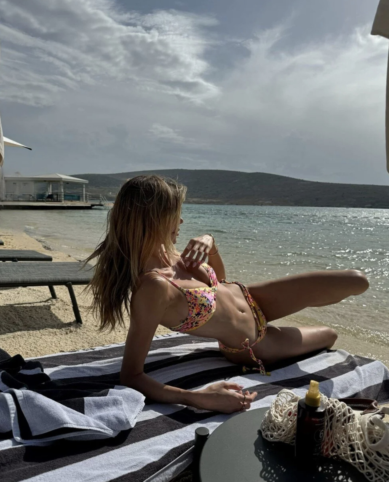 Yaz geldi, ünlüler sezonu açtı