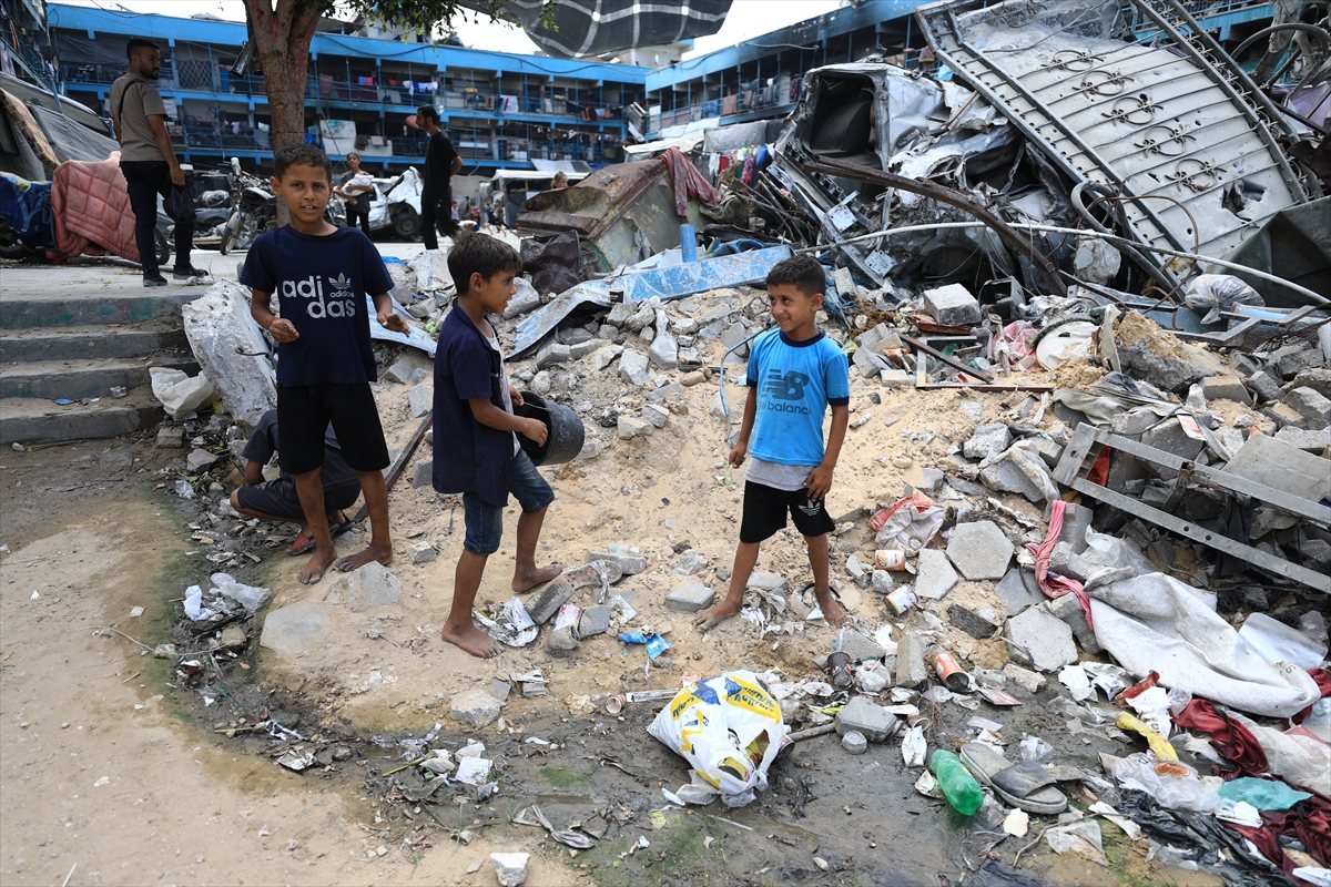 Gazze'de hijyen krizi: Çocuklarda cilt hastalıkları başladı