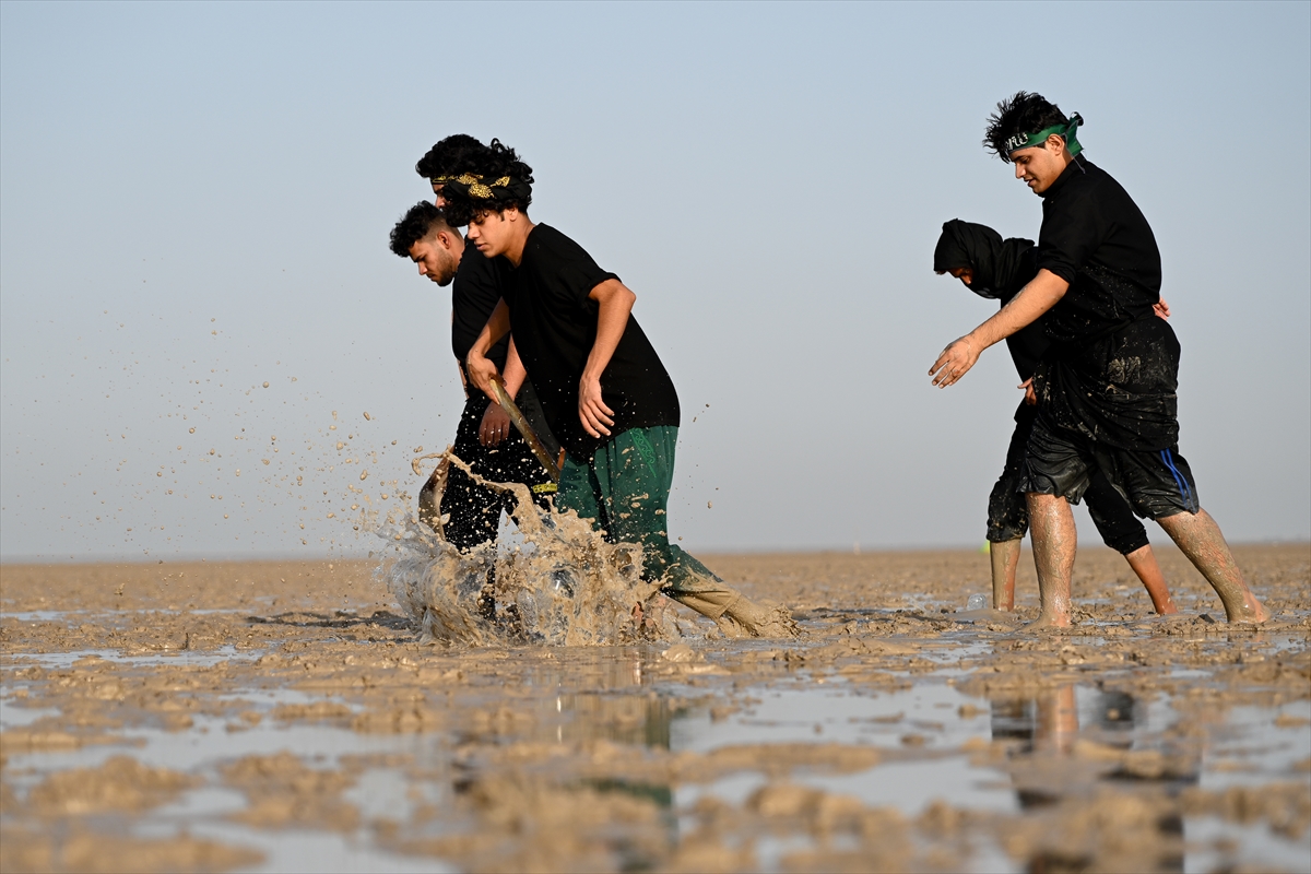 Irak'ta 'Erbain' yürüyüşü
