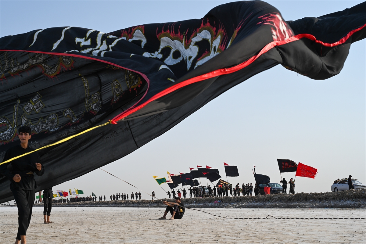 Irak'ta 'Erbain' yürüyüşü