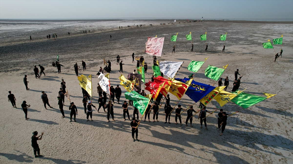 Irak'ta 'Erbain' yürüyüşü