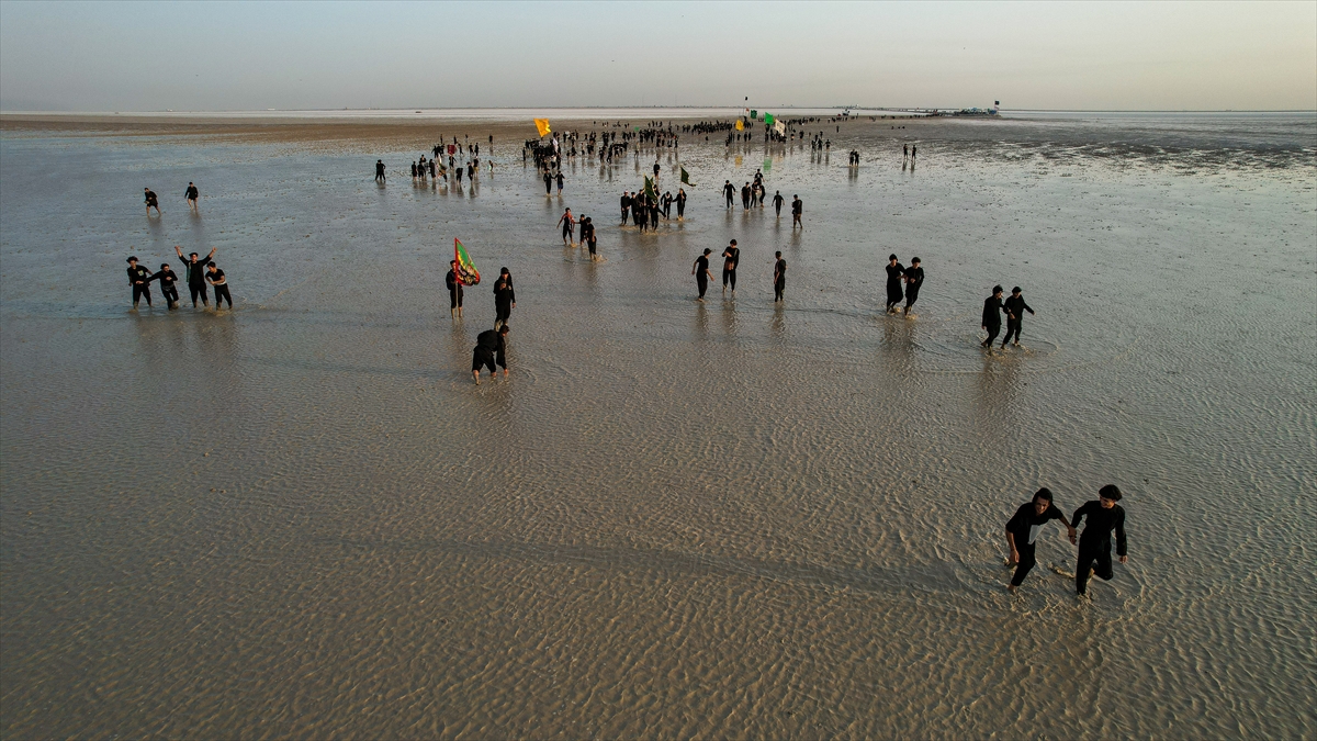 Irak'ta 'Erbain' yürüyüşü