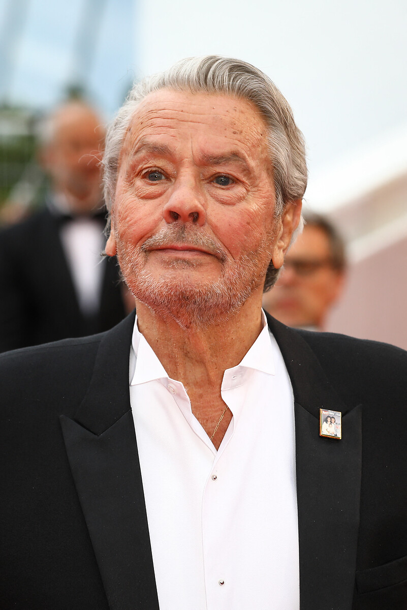 Bu dünyadan bir Alain Delon geçti