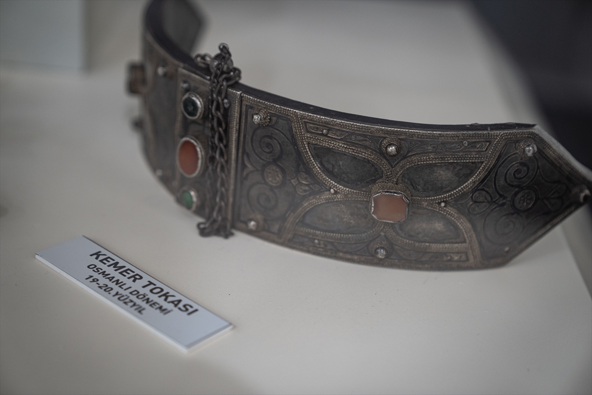 Doğu Anadolu'nun 3 bin 500 yıllık takıları