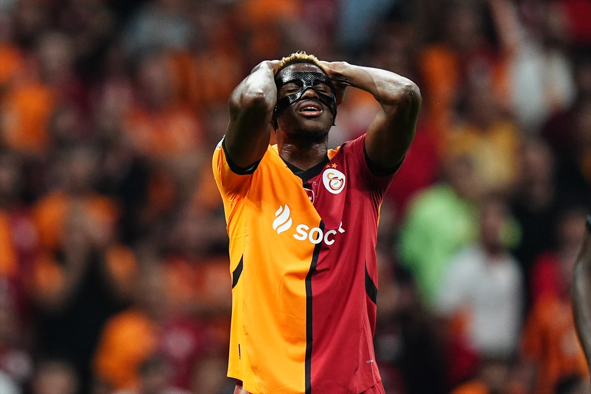 Victor Osimhen'in piyasa değeri düştü