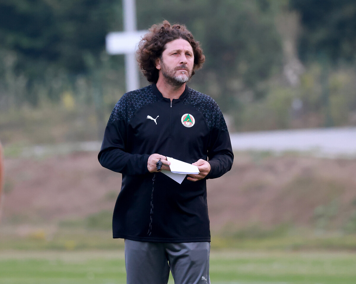Süper Lig'de 2024-2025 sezonunda görevinden ayrılan teknik direktörler