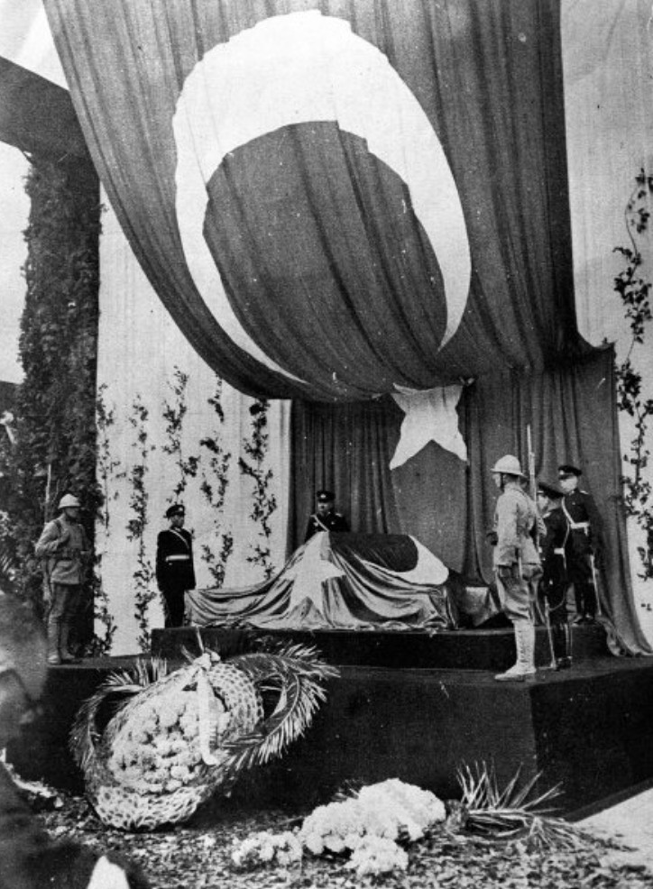 Mustafa Kemal Atatürk'ün cenazesinden kareler
