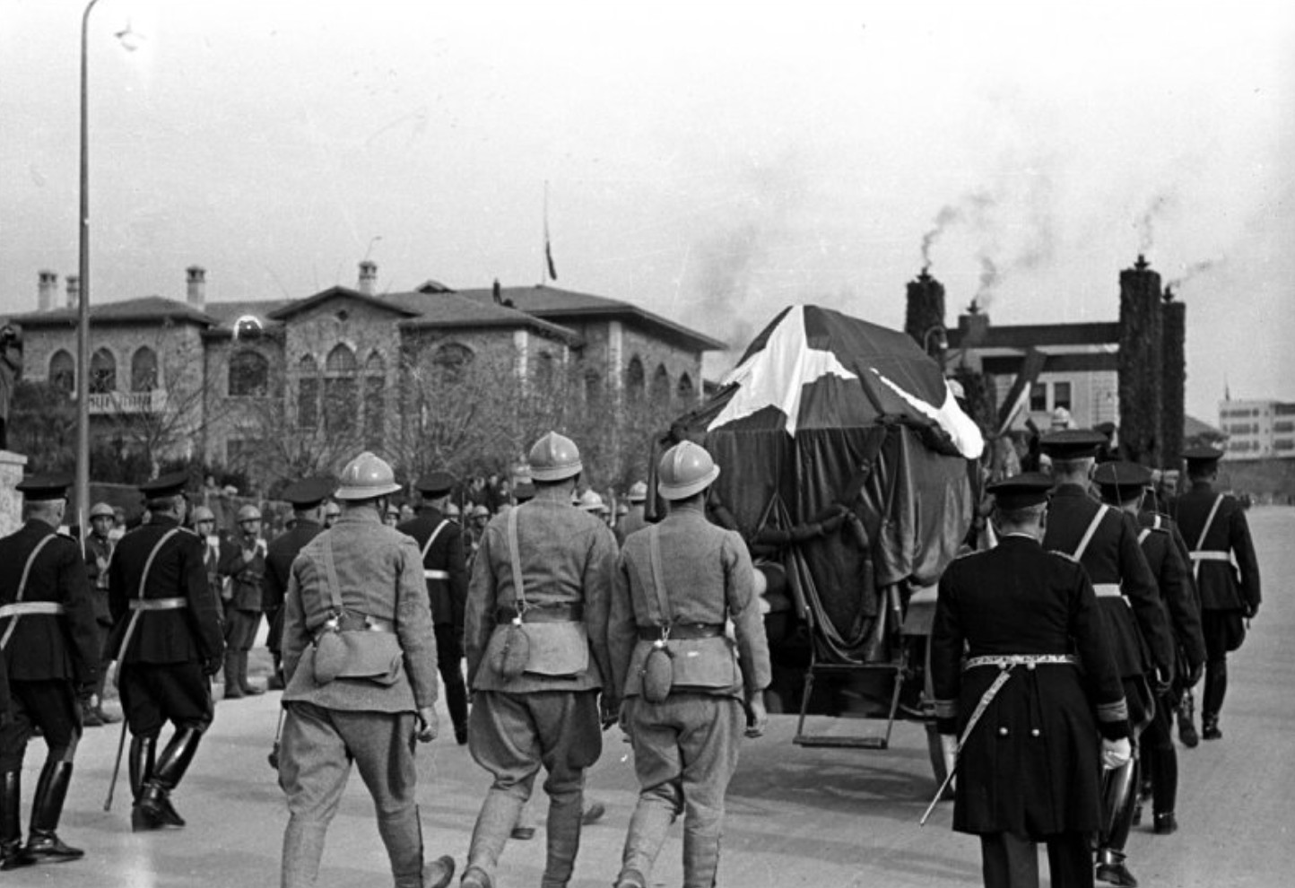 Mustafa Kemal Atatürk'ün cenazesinden kareler