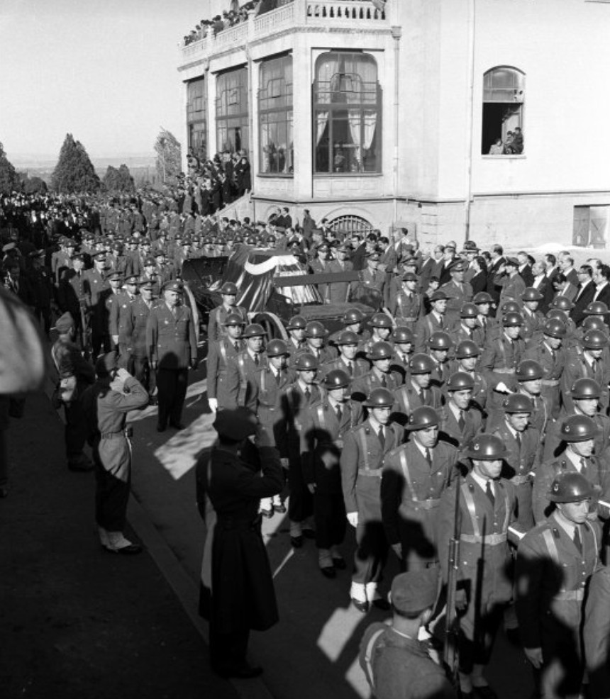 Mustafa Kemal Atatürk'ün cenazesinden kareler