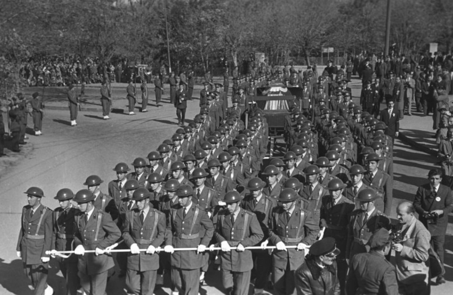 Mustafa Kemal Atatürk'ün cenazesinden kareler