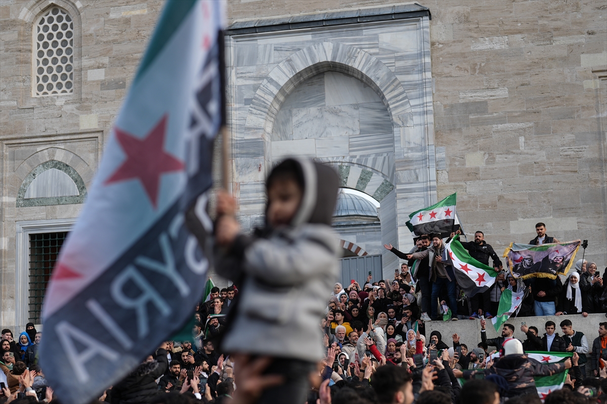 Suriyeliler Türkiye'de kutlama yapıyor